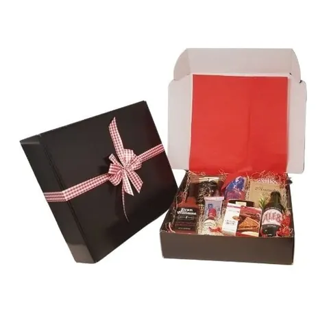 Kentucky Sampler Basket from A Taste of Kentucky – Amazon product photo